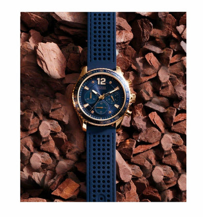 Guess W0971G3